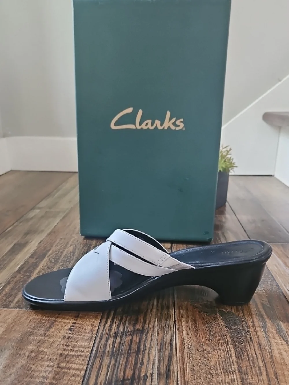 Clarks White and Black Cross-Strap Slip-On Heeled Sandals‎
